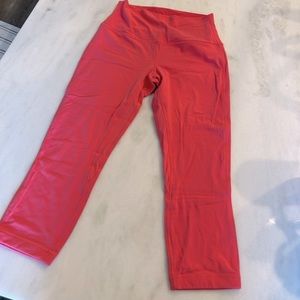 Lululemon Pink Guava High Rise Size 8 Crop Leggings 21”